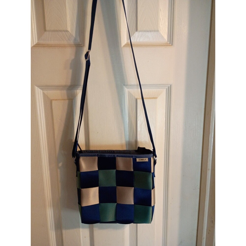 Comely Seatbelt Shoulder Bag Blue Green Silver Adjustable Strap